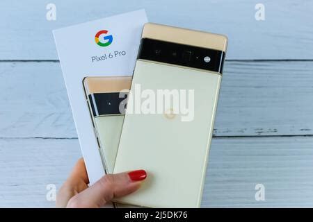 Google Pixel 6 Pro in sorta sunny color Stock Photo - Alamy