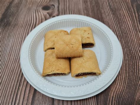 Pastel Seco Con Un Delicioso Sabor Dulce Crujiente De Chocolate Foto De