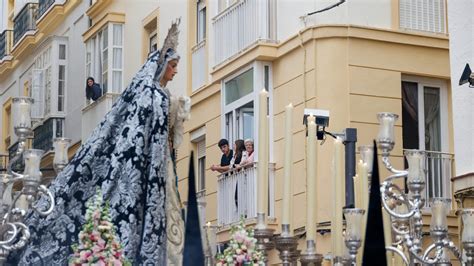 Dos Procesiones En C Diz Este Domingo