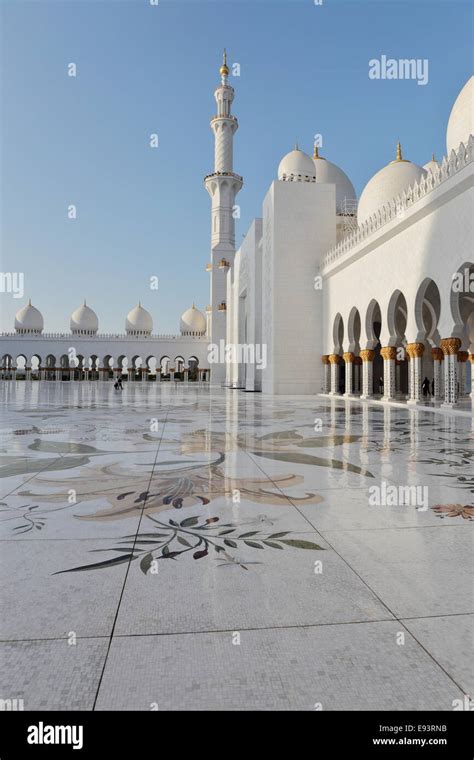 Minaret And Domes Of The Sheikh Zayed Grand Mosque Abu Dhabi United