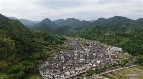 浙江卫视《跟着档案去旅行》走进莲都！寻找西溪村千年古村的红色印记 莲都 丽水在线 丽水本地视频新闻综合门户网站