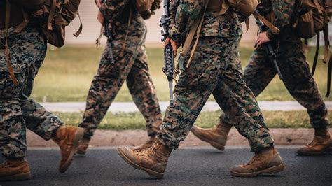 Marine camouflage uniform shortage won’t be fixed until summer 2024