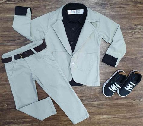 Blazer Camisa Social Preta e Calça Nude Infantil