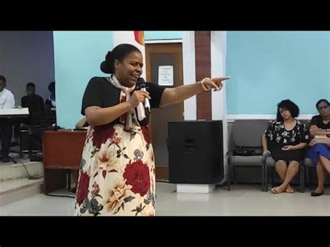 Culto de damas predica pastora Araceli Pérez YouTube