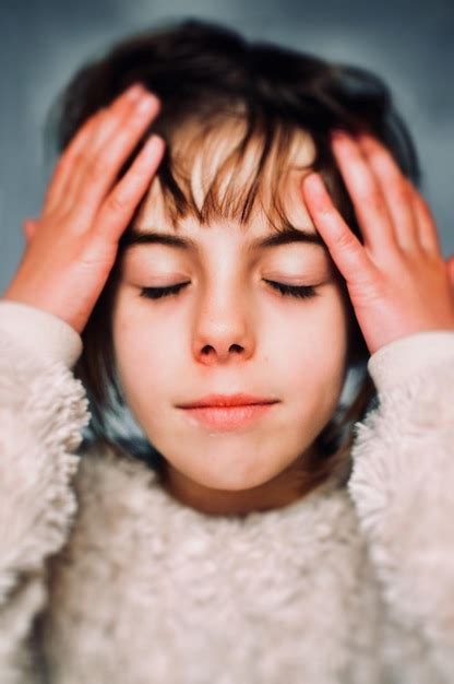 Premium Photo Close Up Of Girl With Eyes Closed