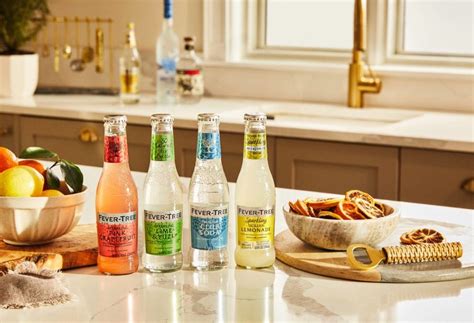 Στην Άμβυξ τα Premium Mixers Fever Tree Mini Market Magazine