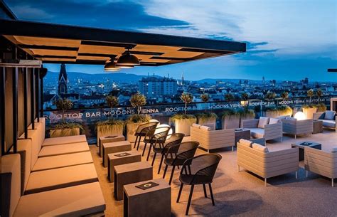 MOOONS - Ultimate rooftop guide - Vienna Würstelstand