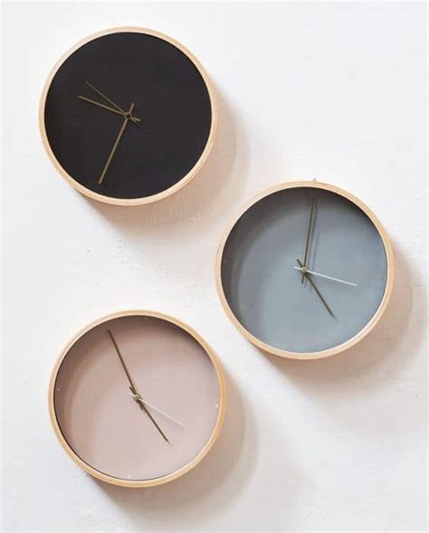 40 Cool Wall Clocks For Any Room Of The House