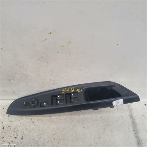 Used Power Door Window Switch For Rio Rh Front Master