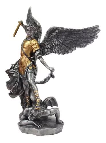 Figura San Miguel Arc Ngel Con Espada Derrotando Al Diablo En Venta En