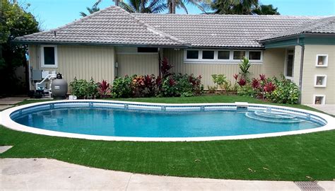 Residential swimming pools - Oahu, Hawaii - Swan Builders International