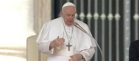 Salud Del Papa Francisco Mejora Pero Continuar Hospitalizado