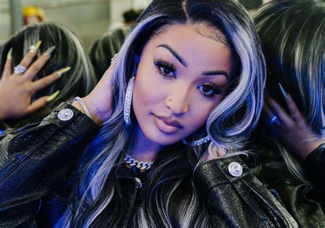 Shenseea Makes History As First Woman To Win Reggae Act Mobo Award