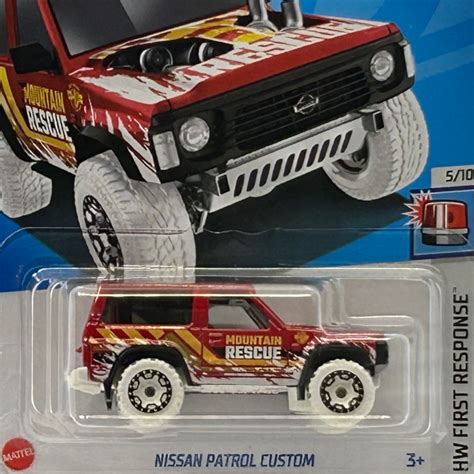 Hw First Response Nissan Patrol Custom Red