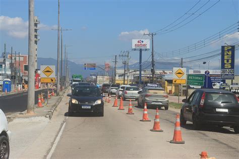 Der Divulga Rotas Alternativas Para Evitar Congestionamento Em Obra De