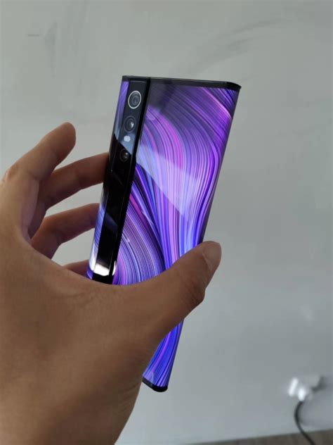 Xiaomi Mi Mix Alpha Arriva Il Primo Smartphone Tutto Display