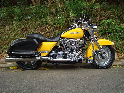 Harley Davidson Road King Custom Bobber | Reviewmotors.co