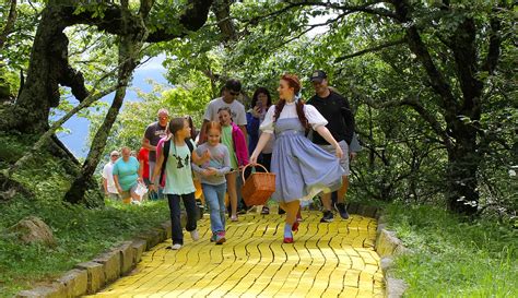 North Carolina 'Land of Oz' theme park reopening for summer tours - WWAYTV3