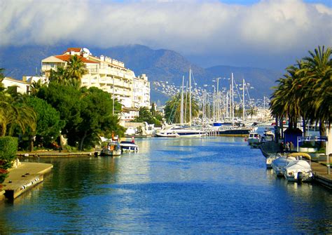 Visita Castelló dEmpúries El mejor viaje a Castelló dEmpúries