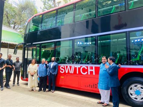 News Nitin Gadkari Launches Ashok Leyland Electric Double Decker Bus