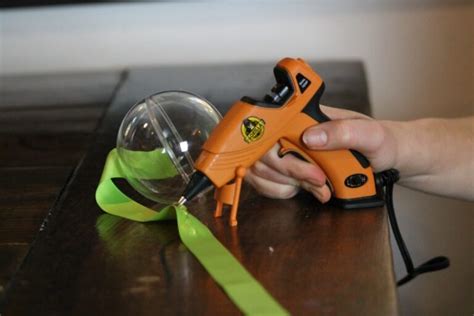 7 Best Hot Glue Guns On Amazon Tested