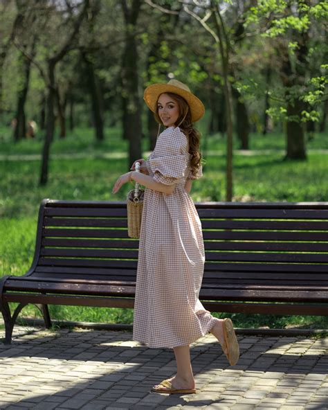 Сукня "Sabrina" Бежевий