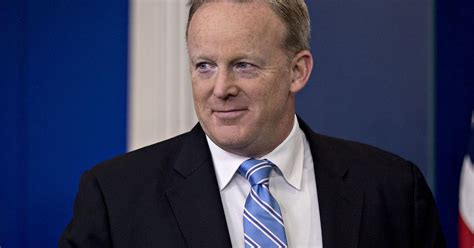 Fame-Hungry Sean Spicer Writes New Book After Trump Scandal