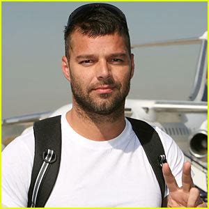 Ricky Martin Im Gay Ricky Martin Celebrity News And Gossip
