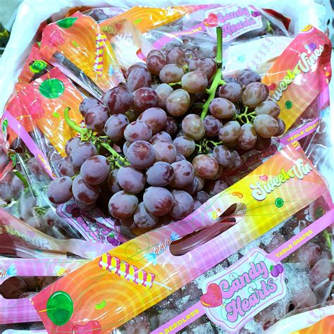 Grapes Candy Heart Red Seedless (1kg) – Fresh Collective