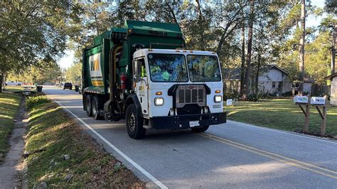 Waste Management Peterbilt Cng Mcneilus Zr On Trash Youtube