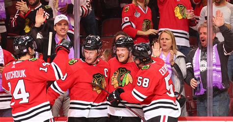 Toews Goal In Ot Gives Blackhawks Win Over Kings Cbs Chicago