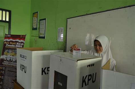 Antisipasi Golput KPU Banyumas Sosialisasi Pemilih Pemula Di 27