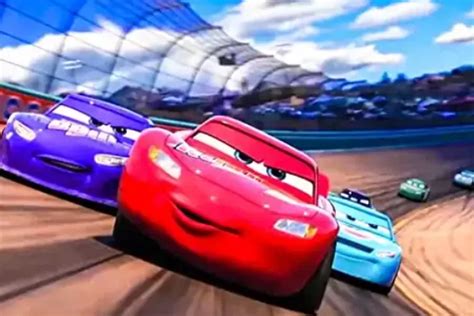 Penyebab Kenapa McQueen Tidak Meledak Di Film Cars 3 Saat Mengikuti