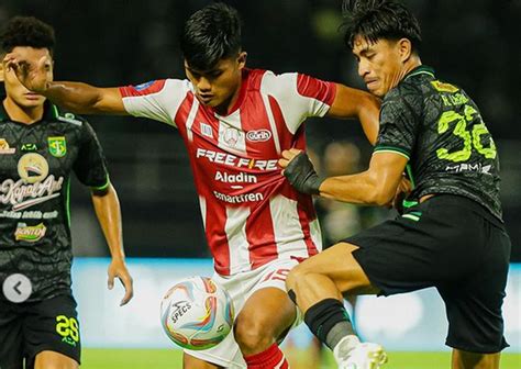 Hasil Persebaya Surabaya Vs Persis Solo Di Liga Diwarnai