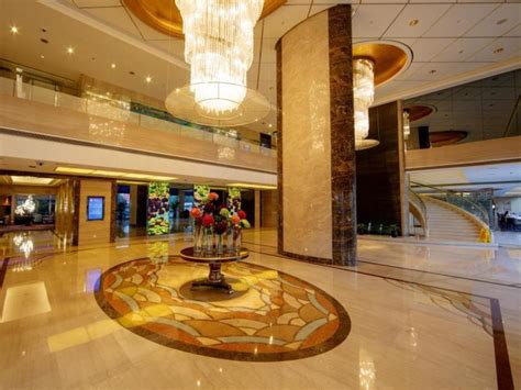 Best Price on Hotel Equatorial Shanghai in Shanghai + Reviews!