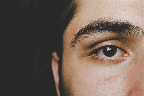 Should Men Groom Their Eyebrows? Maybe. | The Scotch Porter Journal