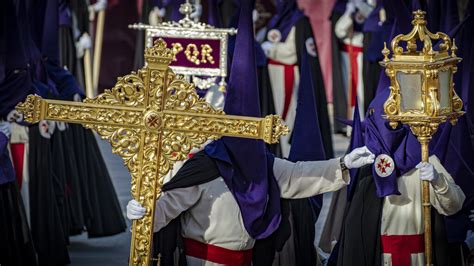 Las Im Genes De La Cofrad A De Sentencia Este Mi Rcoles Santo En La