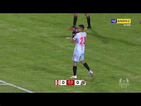 CopaPaceña Final del primer tiempo Empate sin goles en el