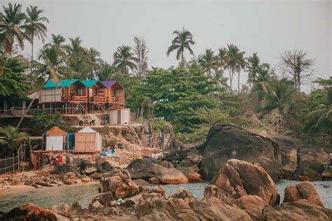 A Complete Guide On Where To Stay In Goa In Meander Wander