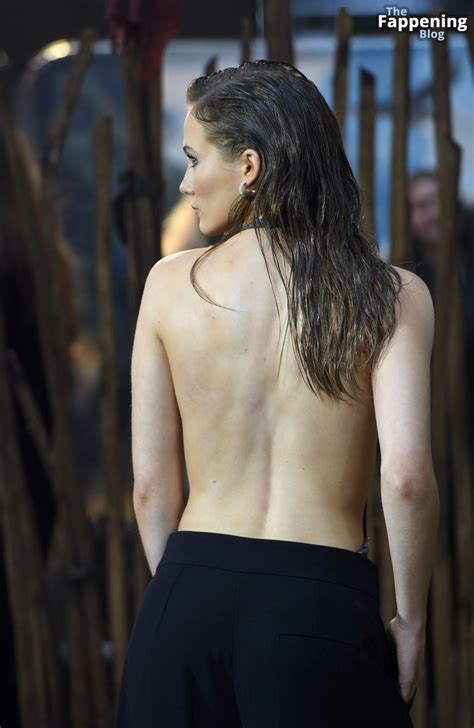 Freya Allan Freyaallan Nude Leaks Photo TheFappening