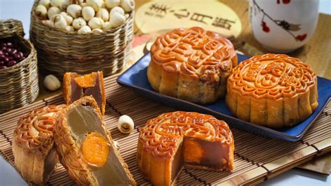 12 Best Mooncakes In Singapore 2025