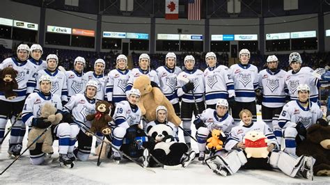 2023 Teddy Bear Toss Goal Victoria Royals Dawson Pasternak YouTube