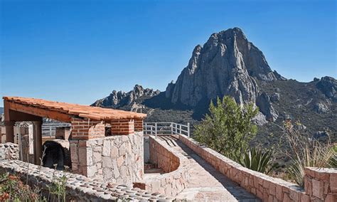 ¿qué Hacer En Peña De Bernal Escala El Monolito Visita Un Viñedo Y