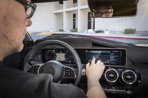 Así es el sistema multimedia MBUX del nuevo Mercedes Benz Clase A Una