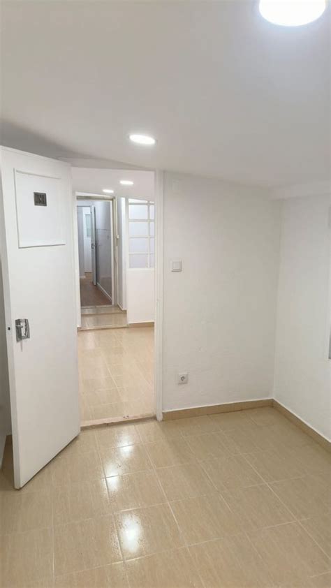 Apartamento T Terra O Em Entrecampos Ao Lado Hospital C Terra O