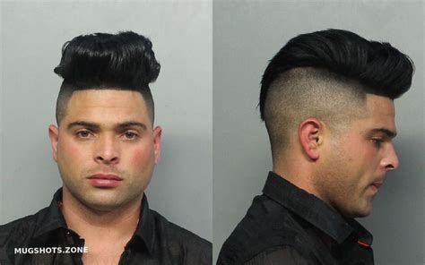 HERRERACASTILLO ROBERTO 05 23 2021 Miami Dade County Mugshots Zone