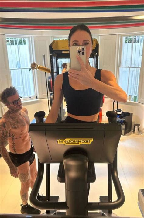 Victoria Beckham Flaunts Abs And Sculpted Physique In New Gym Mirror