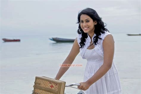 Thulasi Nair In Movie Kadal 96 - Tamil Movie Kadal Stills