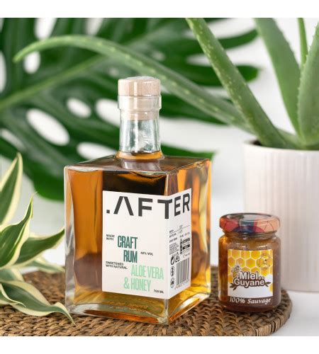 After Rum · Aloe Vera Bio And Miel · 42° · 70 Cl