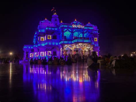 Prem Mandir Vrindavan Night View – Shayama Shyam Dham - Travel Tippler ...